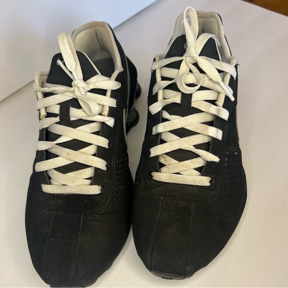 Women's Black & Gray Nike Shox Size 7 (2012) - Picture 6 of 12